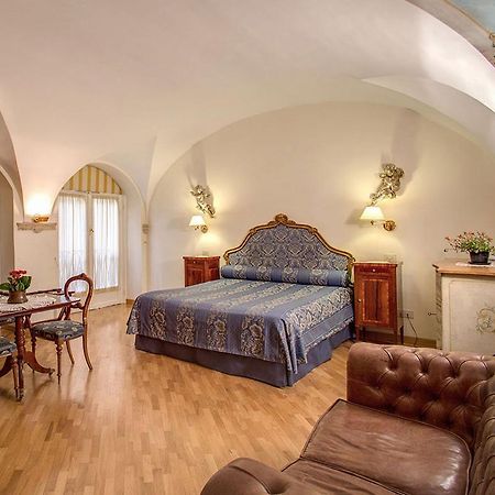 Navona Garden Suites Rome Bagian luar foto